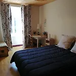 Nocleg ze śniadaniem Chambres D'Hotes Regord'Ane Proche Cascade Le Brignon